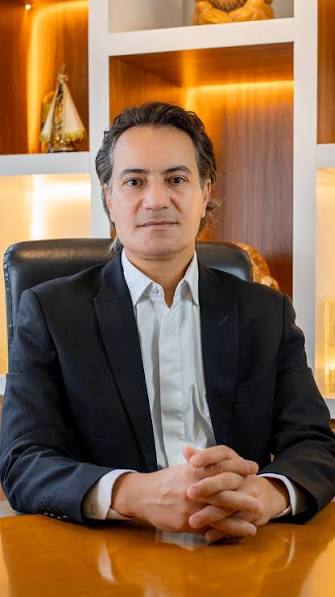 Dr. Alieksiéi Carrijo