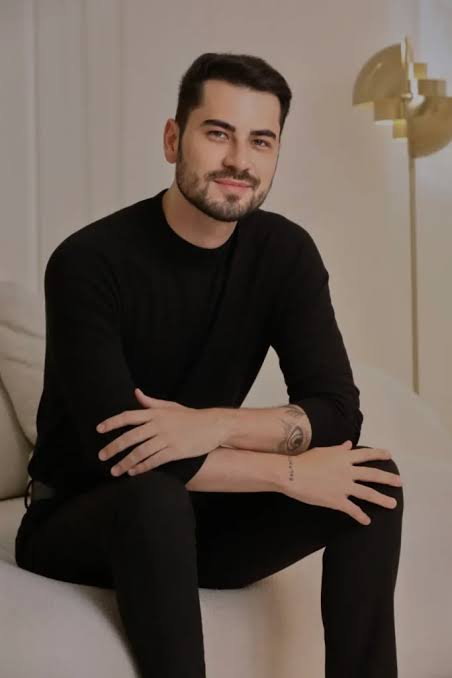 Dr. Mateus Kasai